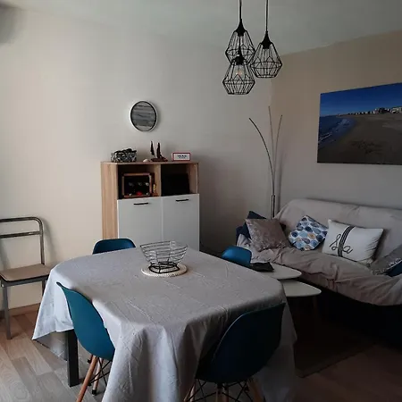 Valras-plage: 4 Pers, Clim, Parking Prive, Proche - Fr-1-781-56 Valras-Plage