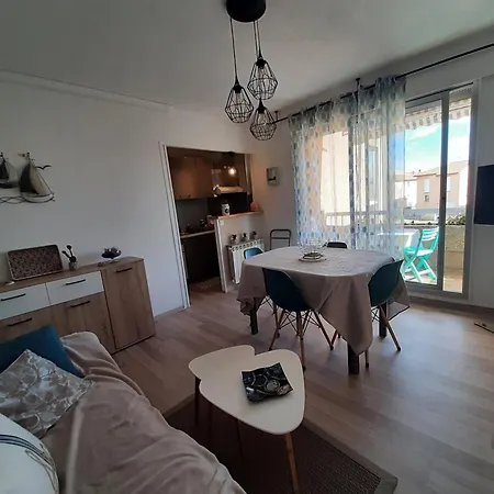 Valras-plage: 4 Pers, Clim, Parking Prive, Proche - Fr-1-781-56 Apartment Valras-Plage